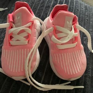 Baby girl sneakers pink ardidas